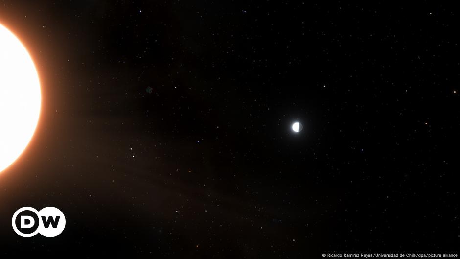 Naukowcy odkryli planetę z metalicznymi chmurami „jak lustro” – DW – 10.07.2023