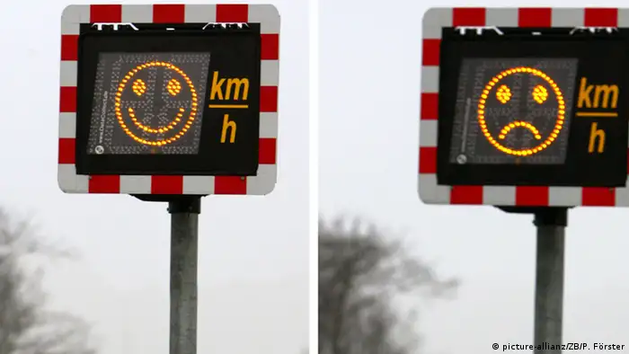 Deutschland Verkehr Neue Geschwindigkeitskontrolle Smileys statt Blitzer