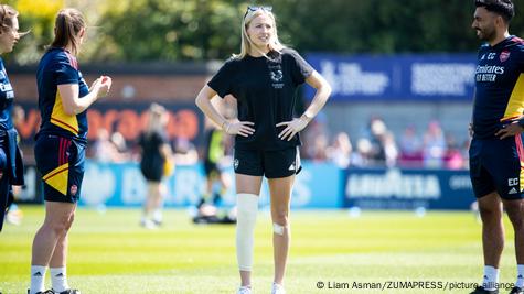 Leah Williamson: England captain to miss Women's World Cup after suffering  knee injury