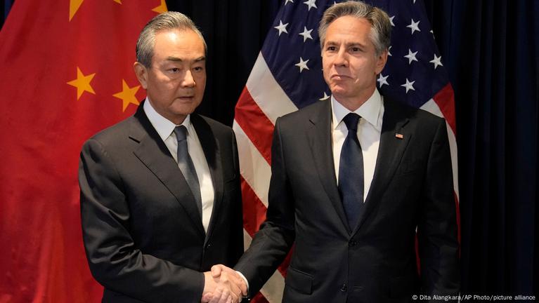 Top US, Chinese Diplomats Meet On ASEAN Summit Sidelines – DW – 07/13/2023