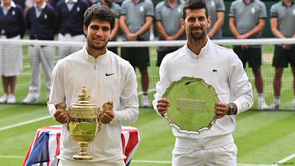 O duelo de duas gerações: Djokovic e Alcaraz jogam final em Wimbledon