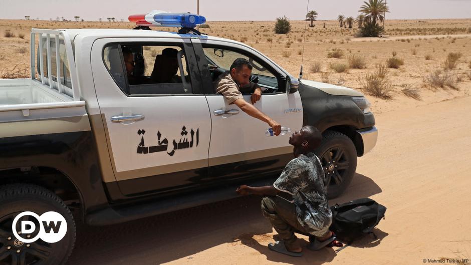 Penjaga perbatasan Libya menyelamatkan migran yang hilang – DW – 16 Juli 2023