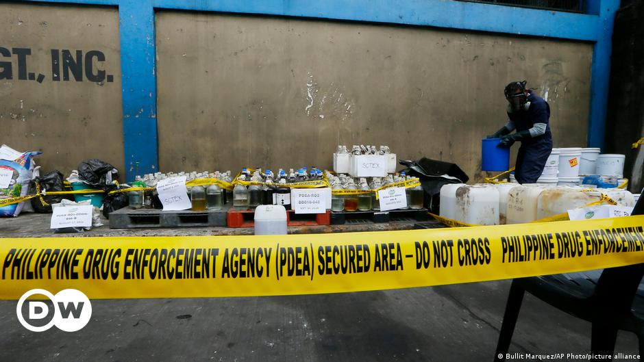 Philippines: Duterte 'must face reckoning' for drug war