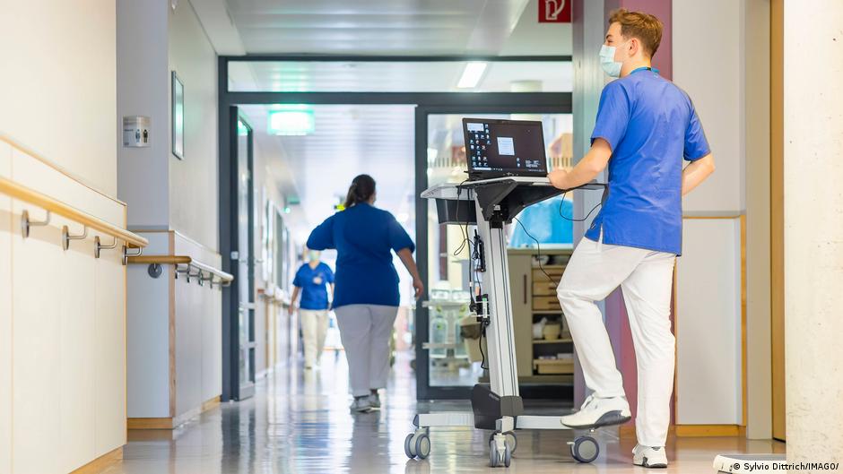 Niemcy. Dwie trzecie lekarzy doświadczyło przemocy w pracy