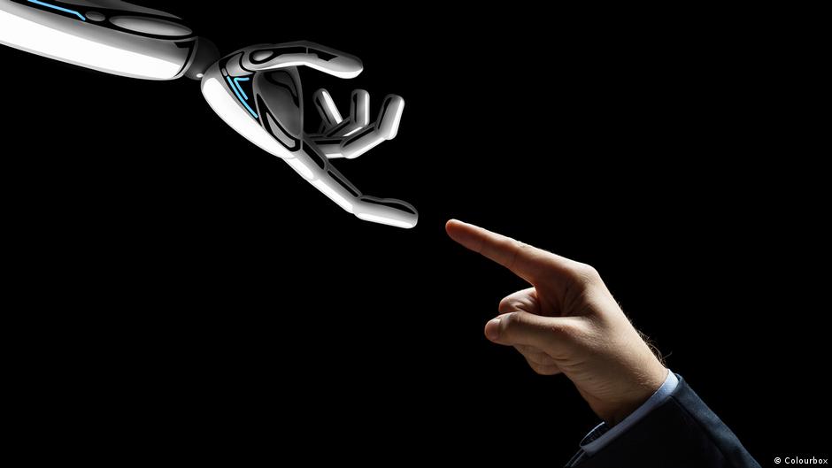 KI ermöglicht es Robotern, menschliche Berührungen ohne künstliche Haut zu spüren – DW – 26.08.2024