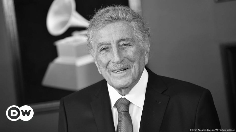 Tony Bennett: US singer dies at 96 – DW – 07/21/2023