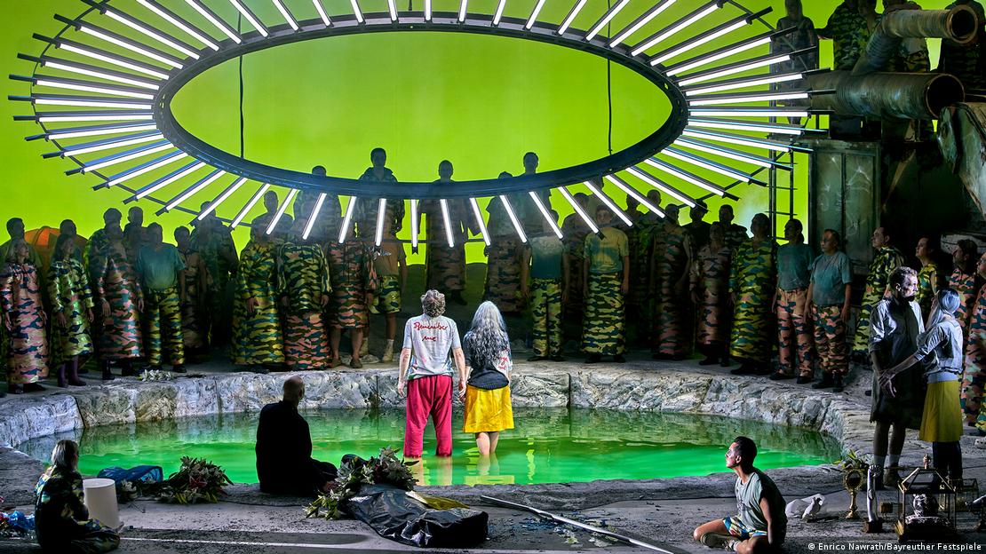Imagen de la nueva producción de "Parisal" en el Festival Bayreuth 2023. Imagen de la nueva producción de "Parisal" en el Festival Bayreuth 2023.