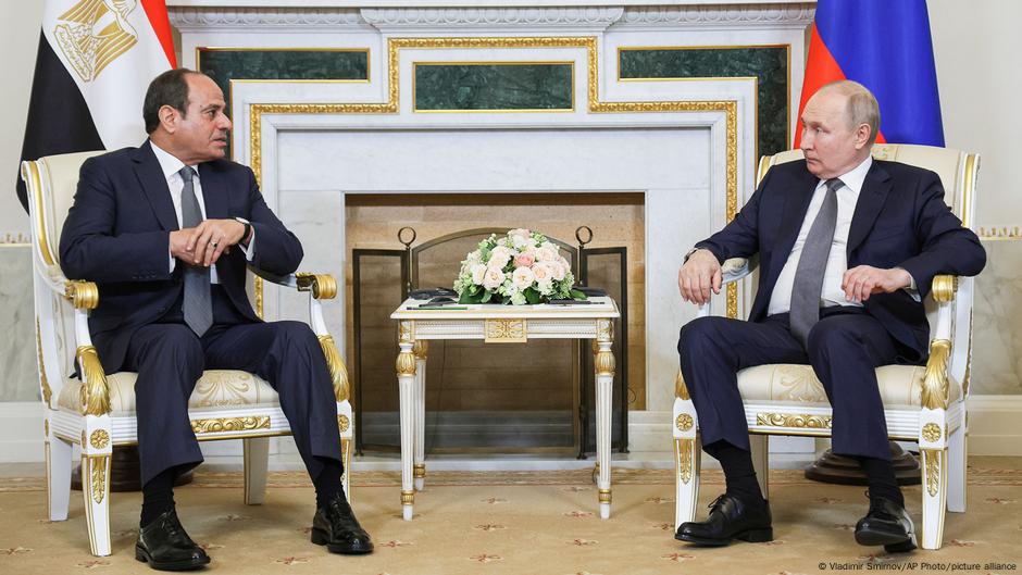 Predsednik Egipta Abdel Fatah al-Sisi i Putin u Sankt Peterburgu, 26.07.2023.