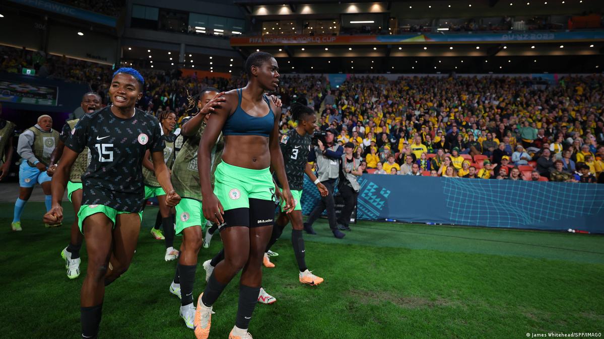 World Cup: Diaspora Nigerians catch soccer fever