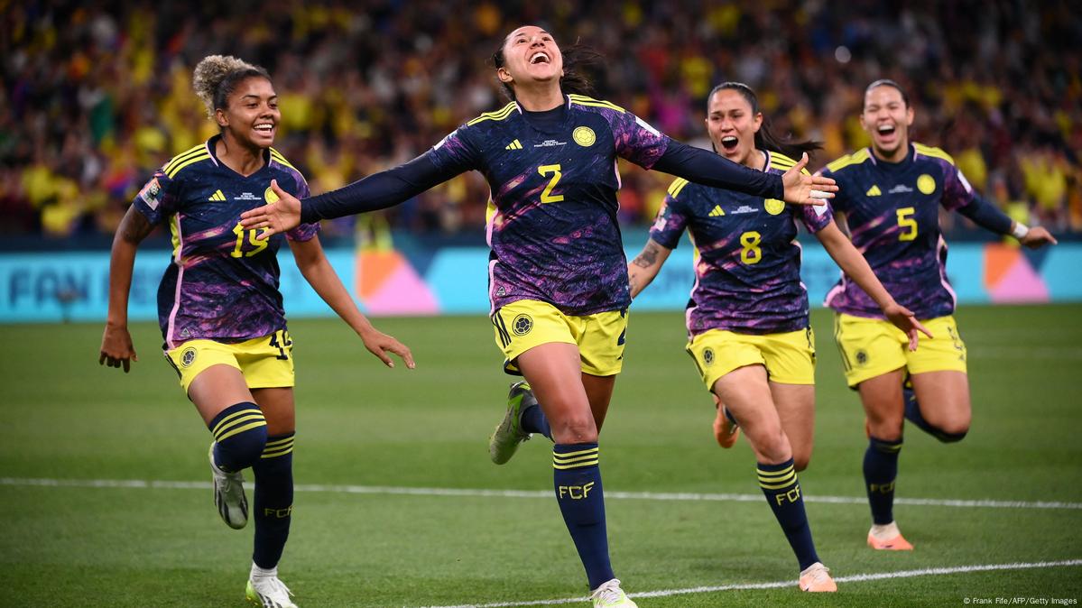 Colombia – Soccer Politics / The Politics of Football