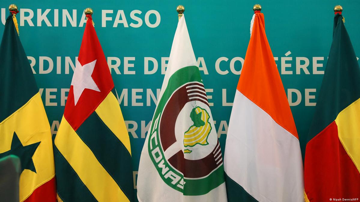 african-union-suspends-niger-over-coup