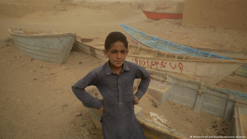 Iran yatoa mapumziko ya siku mbili kutokana na joto kali DW 02.08.2023