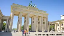 Brandenburger Tor, Pariser Platz, Mitte, Berlin, Deutschland *** Local Caption *** , Berlin, Deutschland