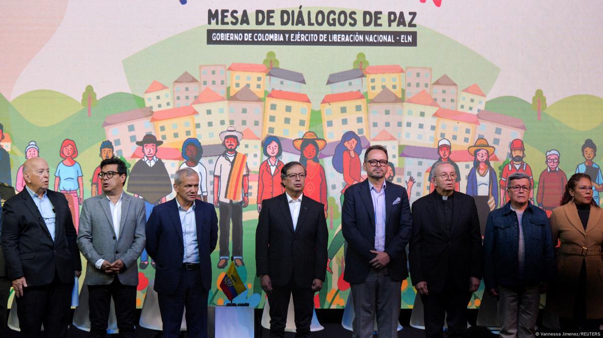 ELN "congela" Diálogos De Paz Con El Gobierno De Colombia – DW – 21/02/2024