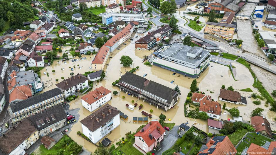 Land unter im südlichen Österreich und in Slowenien
Top-Thema
Weitere Themen