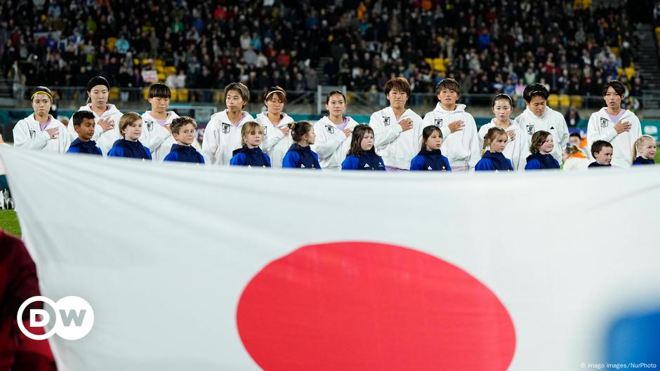 World Cup: Slick Japan on mission to inspire new generation – DW – 08 ...