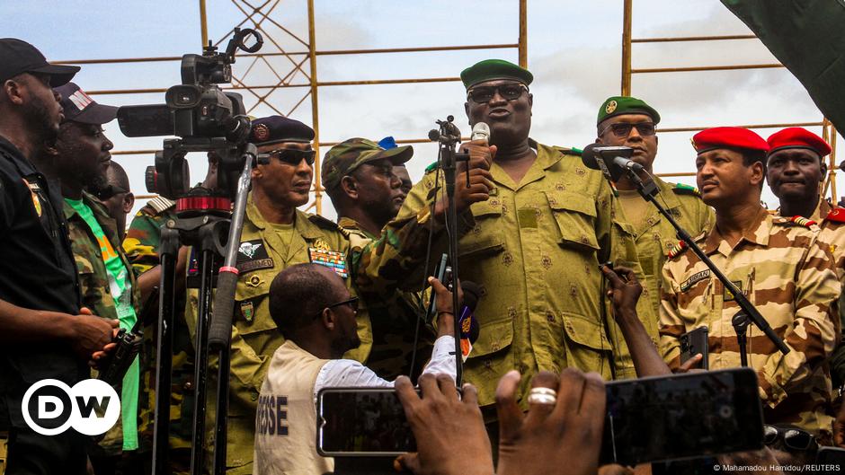 Intervensi ECOWAS di Niger dapat memperpanjang konflik – DW – 12/08/2023