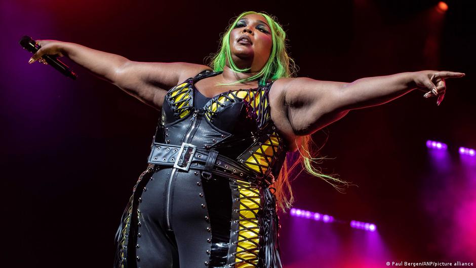 Wegen Klagen: Kein Auftritt für Lizzo beim Super Bowl 
Top-Thema
Weitere Themen