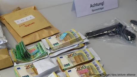 Γερμανία: Συλλογικές απελάσεις εγκληματιών χωρίς καταδίκη;