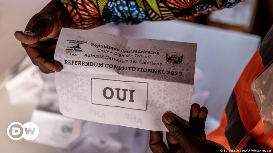 Zentralafrikanischen Republik: Mehrheit für neue Verfassung
Top-Thema
Weitere Themen