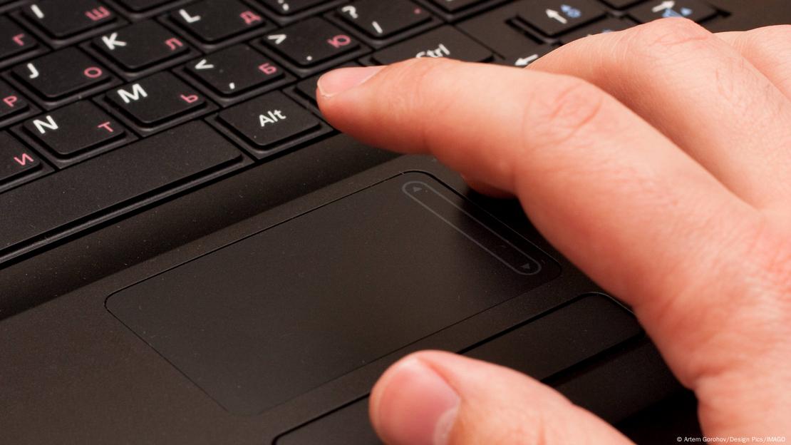 Los investigadores subrayan la creciente precisión de estos tipos de ataques y llaman la atención sobre la necesidad de un debate público en torno a la regulación de la inteligencia artificial. Los investigadores subrayan la creciente precisión de estos tipos de ataques y llaman la atención sobre la necesidad de un debate público en torno a la regulación de la inteligencia artificial.