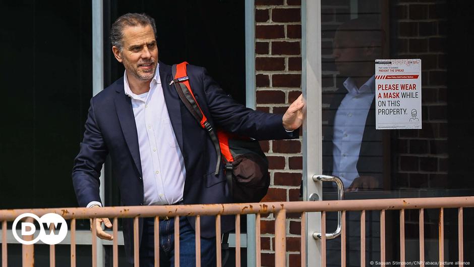 Hunter Biden Indicted On Firearms Charges In US – DW – 09/14/2023