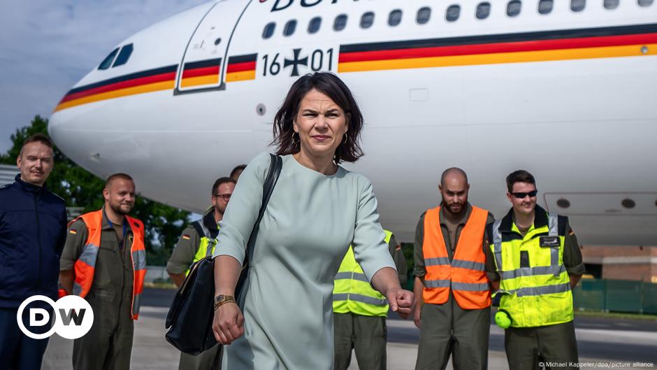 Niemiecki minister odwołuje podróż na Pacyfik z powodu problemów z samolotami – DW – 15.08.2023