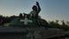 Un soldado ucraniano saluda desde un tanque en la región de Donetsk. Un soldado ucraniano saluda desde un tanque en la región de Donetsk.