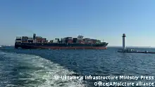 أوكرانيا: خروج أول سفينة شحن من أوديسا بعد التهديد الروسي