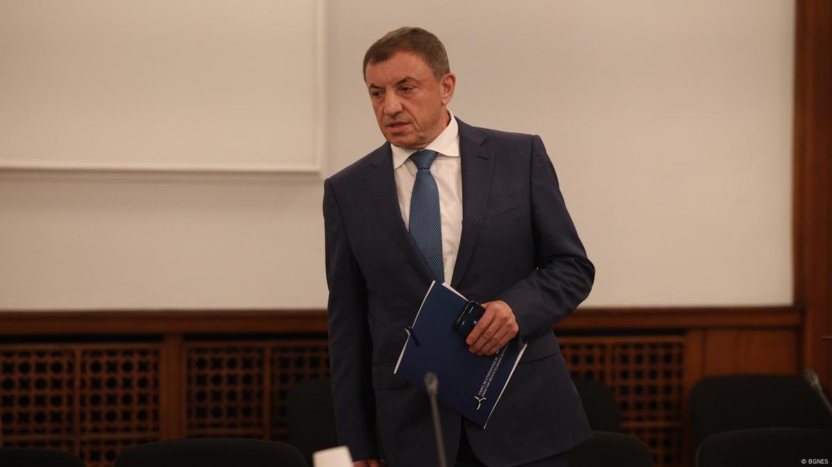 Кой е Алексей Петров? – DW – 16.08.2023