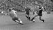 Partido entre el Núremberg y el Hertha Berlín en la primera jornada de la Bundesliga, en agosto de 1963. Partido entre el Núremberg y el Hertha Berlín en la primera jornada de la Bundesliga, en agosto de 1963.