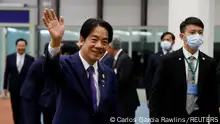 Taiwan’s Vice President William Lai waves at Taoyuan International Airport following his trip to the United States and Paraguay, in Taoyuan, Taiwan August 18, 2023. REUTERS/Carlos Garcia Rawlins