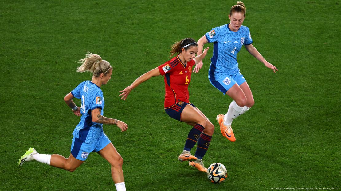 FIFA Fußball Frauen-WM | Finale Spanien vs England | Aitana Bonmati