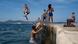 Warga Perancis berenang di Laut Mediterania Warga Perancis berenang di Laut Mediterania