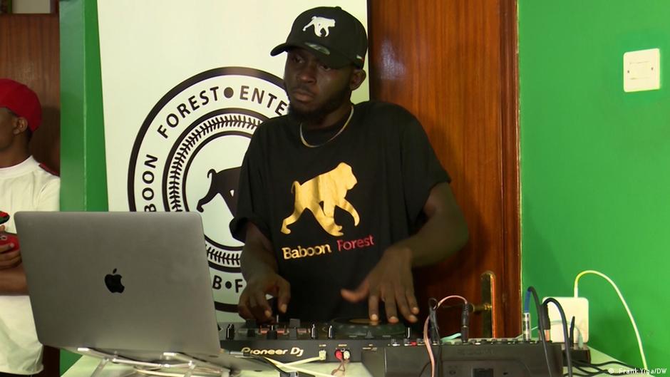 Uganda: Rapping for change – DW – 08/29/2023