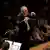 Dirijorul Cristian Mandeal la pupitrul Orchestrei Naționale de Tineret a României, Konzerthaus Berlin (13.08.2023)