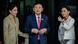 Thaksin Shinawatra mit seinen zwei Töchtern Thaksin Shinawatra mit seinen zwei Töchtern