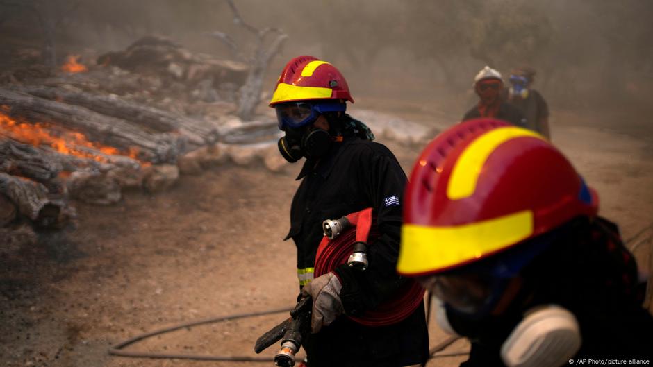 Greece battles multiple wildfires, launches investigations – DW – 08/23/2023 Greece battles multiple wildfires, launches investigations – DW – 08/23/2023
