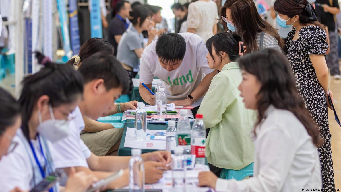 科隆城市报：未来产业无法提供足够的就业机会