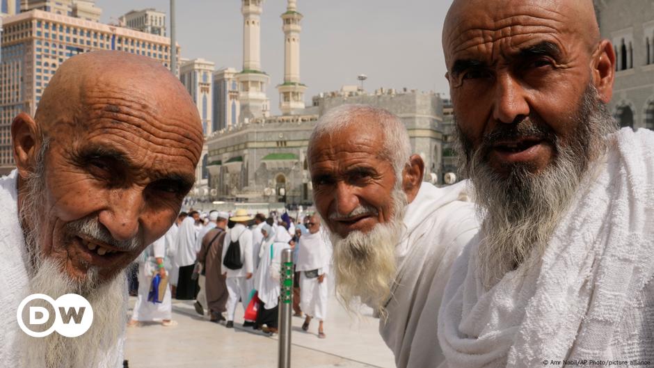 Saudi Arabia Hajj 2024 dominated by rising temperatures News Headlines