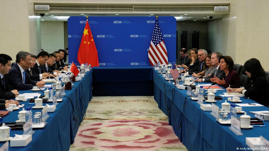 US wants 'stable' ties with China, commerce secretary says
