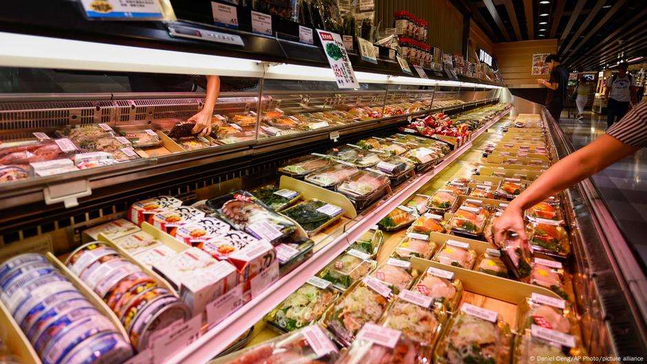 China to resume seafood imports from Japan – DW – 05/30/2025