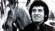 Víctor Jara, cantautor chileno asesinado por miembros del Ejército de Chile, durante la dictadura de Augusto Pinochet. Víctor Jara, cantautor chileno asesinado por miembros del Ejército de Chile, durante la dictadura de Augusto Pinochet.