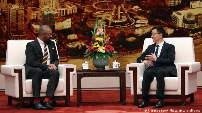 英国外相克莱弗利周三与中国国家副主席韩正会晤