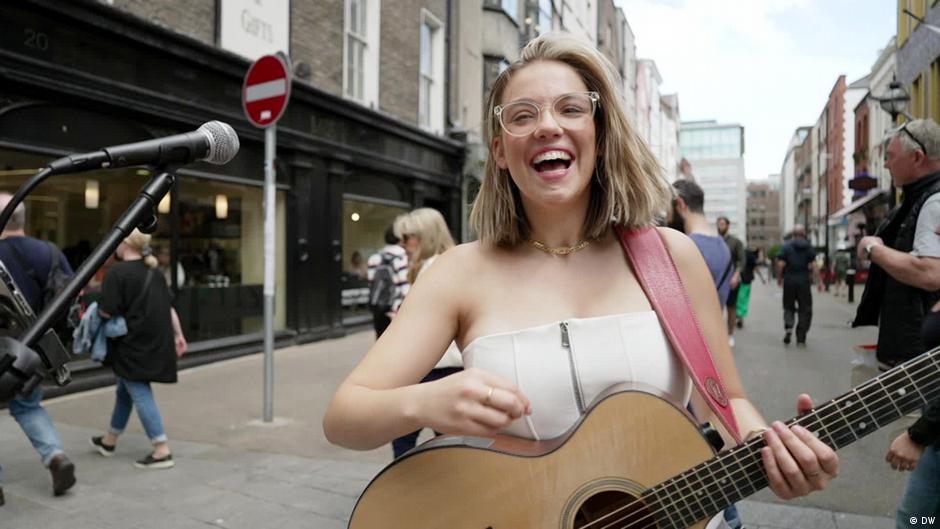 Allie Sherlock: Busking her way to stardom