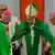 教宗方濟各身著象徵希望的綠色聖袍，緊緊攥住同樣身著綠色祭衣的兩位香港主教之手，向中國大陸發表簡短演講，公開稱呼中國民眾為「高貴的中國人民」