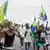 Gabun, Port-Gentil | Unterstützer der Putschisten feiern in den Straßen von Port-Gentil