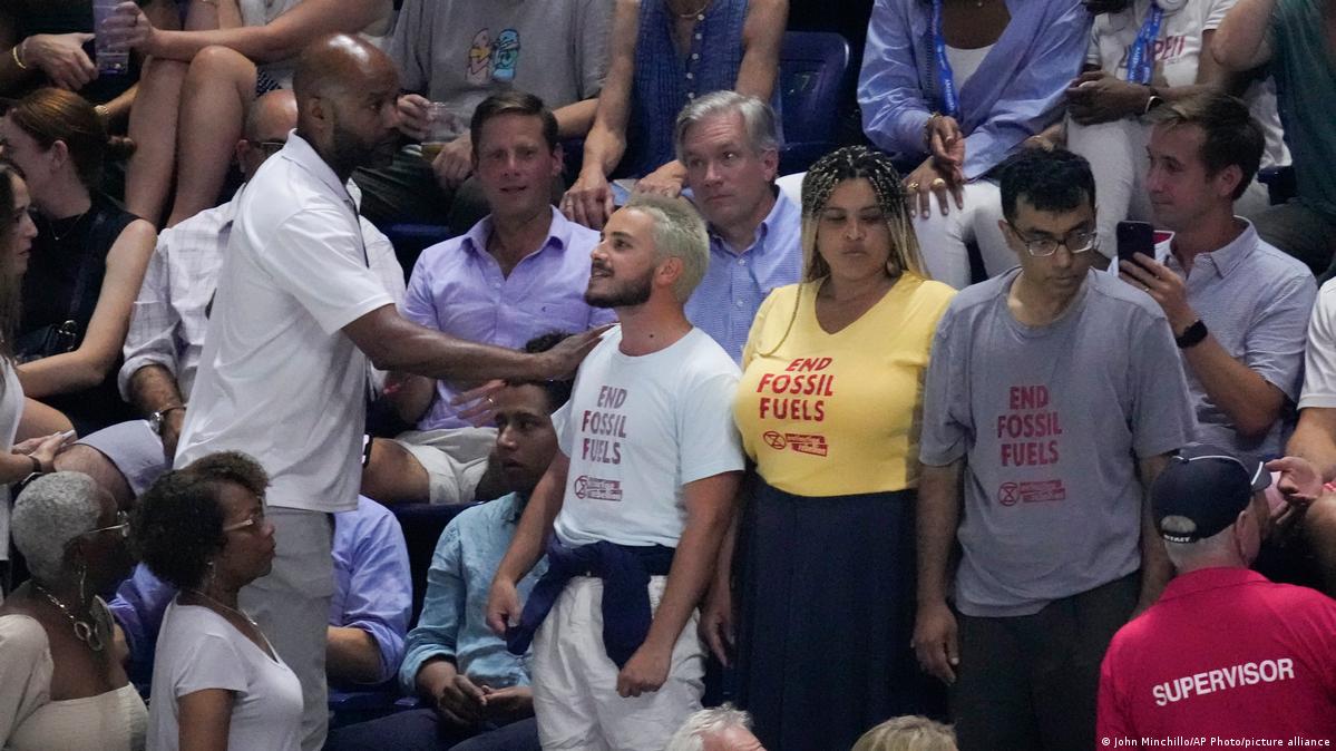 Climate activists' protest halts US Open match