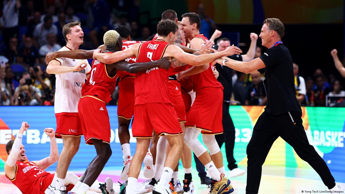 Basketball Germany stun favorites US in World Cup semifinal DW 09