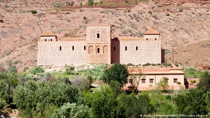 زلزال المغرب يتسبب بأضرار في مسجد يعود تاريخه للقرن الثاني عشر
